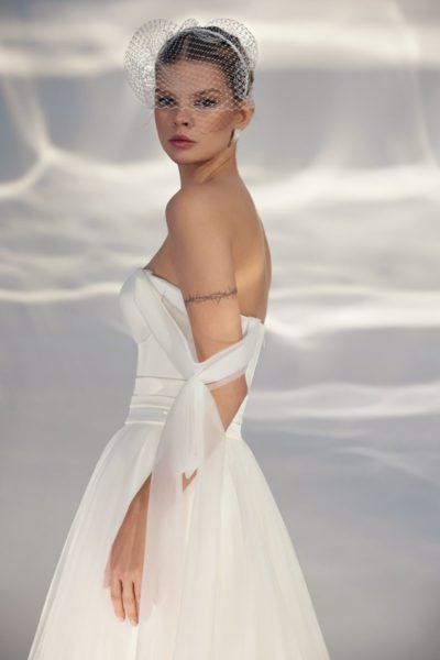 L316 Mehrteiliges Brautkleid von ARIAMO (4)