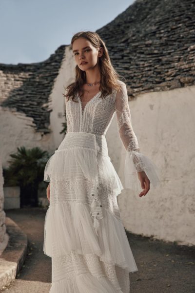 Pearl - von ARIAMO Boho Brautkleid (5)
