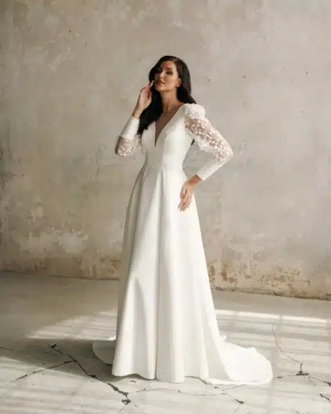 XENIA Brautkleid mit Ärmeln (1)