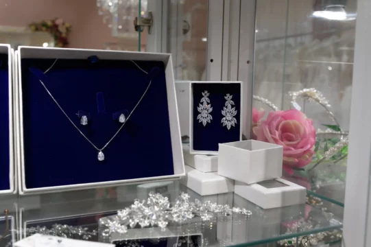 Kristallschmuck