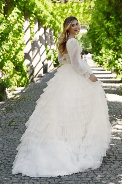 Brautkleid-Plissee-Volant-Rock-MEDUZA-Lingerie-Look-Herzausschnitt (2)